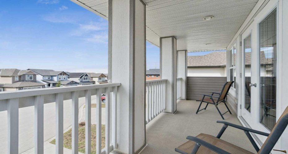 161 Heritage Bay, Cochrane, Alberta T4C0L5, 3 Bedroom Bedrooms, 0 ,3 BathroomBathrooms,Residential,For Sale,Heritage,0,A2305909