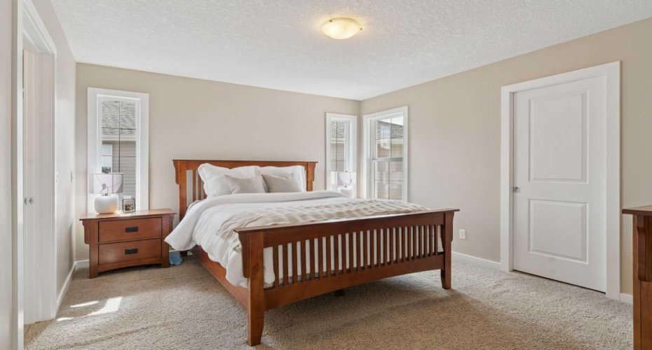 161 Heritage Bay, Cochrane, Alberta T4C0L5, 3 Bedroom Bedrooms, 0 ,3 BathroomBathrooms,Residential,For Sale,Heritage,0,A2305909