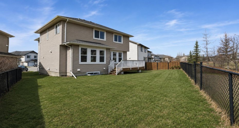 161 Heritage Bay, Cochrane, Alberta T4C0L5, 3 Bedroom Bedrooms, 0 ,3 BathroomBathrooms,Residential,For Sale,Heritage,0,A2305909
