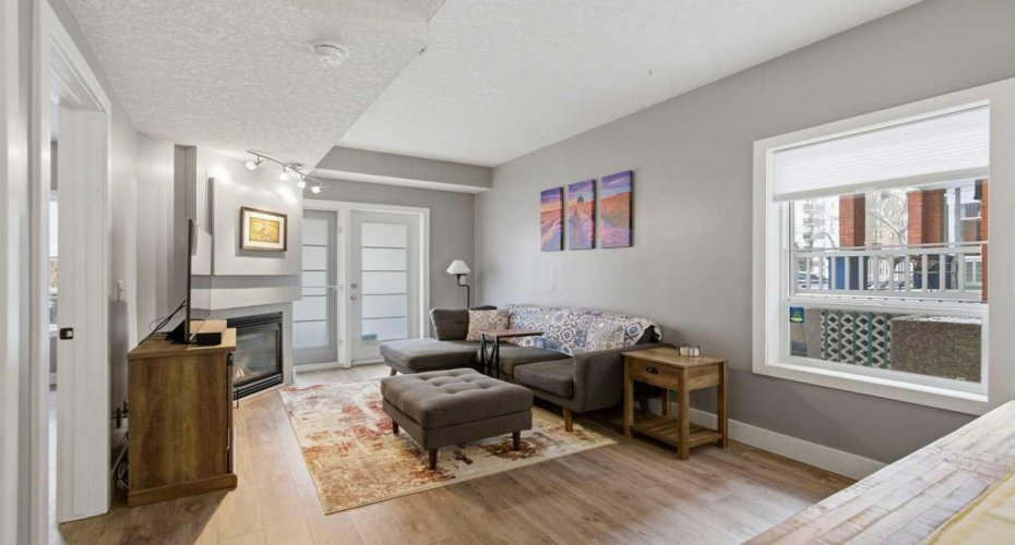1235 13 Avenue, Calgary, Alberta T3C 0T2, 2 Bedrooms Bedrooms, ,1 BathroomBathrooms,Residential,For Sale,13,A2299274