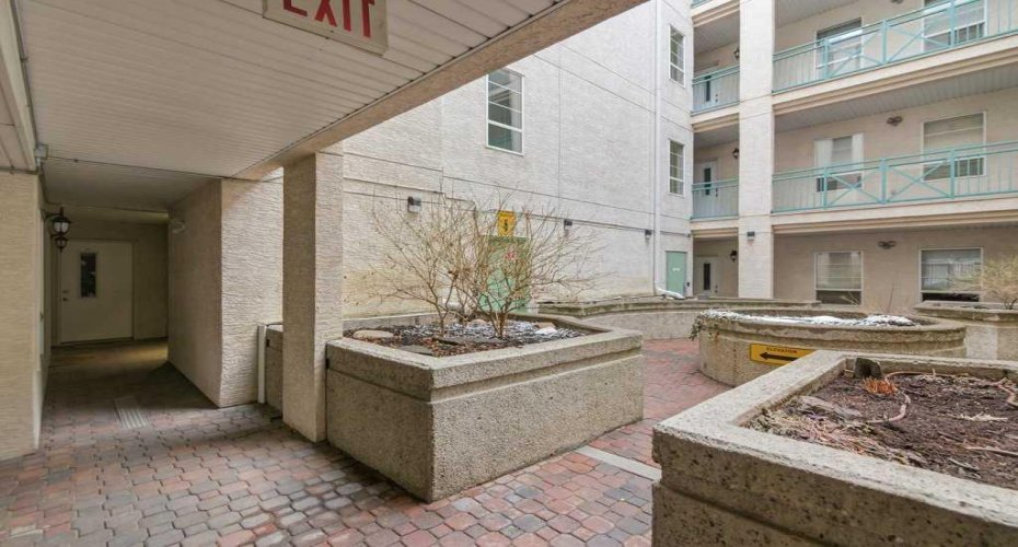 1235 13 Avenue, Calgary, Alberta T3C 0T2, 2 Bedrooms Bedrooms, ,1 BathroomBathrooms,Residential,For Sale,13,A2299274