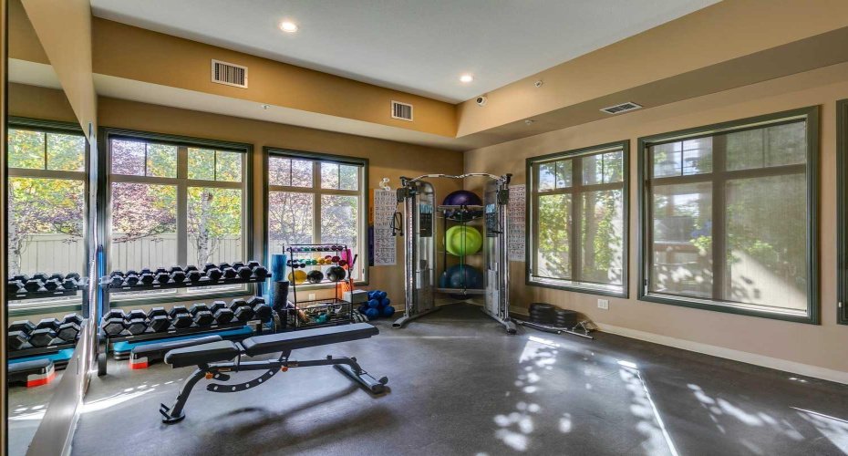 92 Crystal Shores Road, Okotoks, Alberta T1S 2N2, 2 Bedroom Bedrooms, 0 ,2 BathroomBathrooms,Residential,For Sale,Crystal Shores,0,A2303929