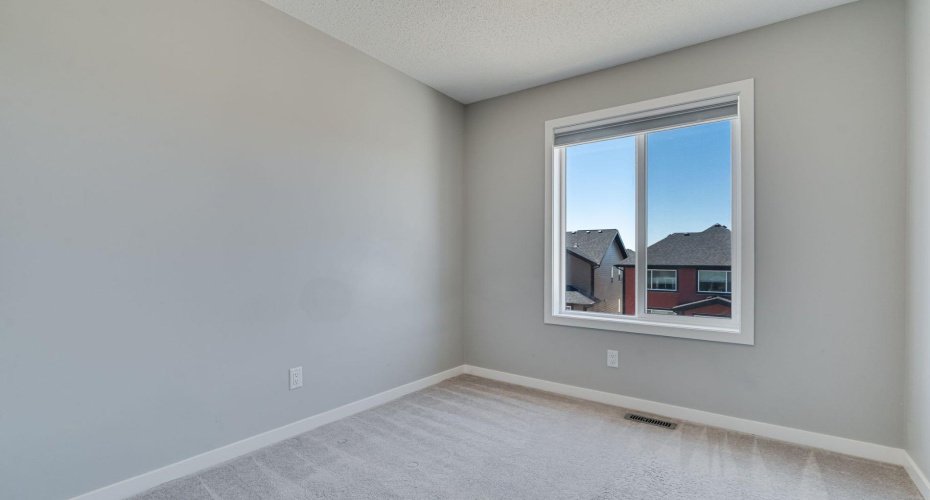 205 Sundown Road, Cochrane, Alberta T4C 2M6, 3 Bedrooms Bedrooms, ,3 BathroomsBathrooms,Residential,For Sale,Sundown,A2305216