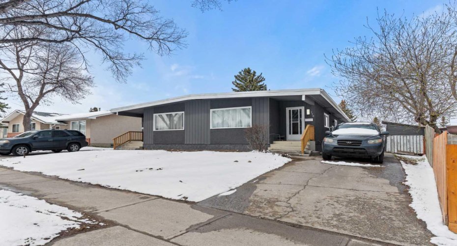 710 / 712 72 Avenue, Calgary, Alberta T2K 0P4, 10 Bedrooms Bedrooms, ,6 BathroomsBathrooms,Residential,For Sale,72,A2305351