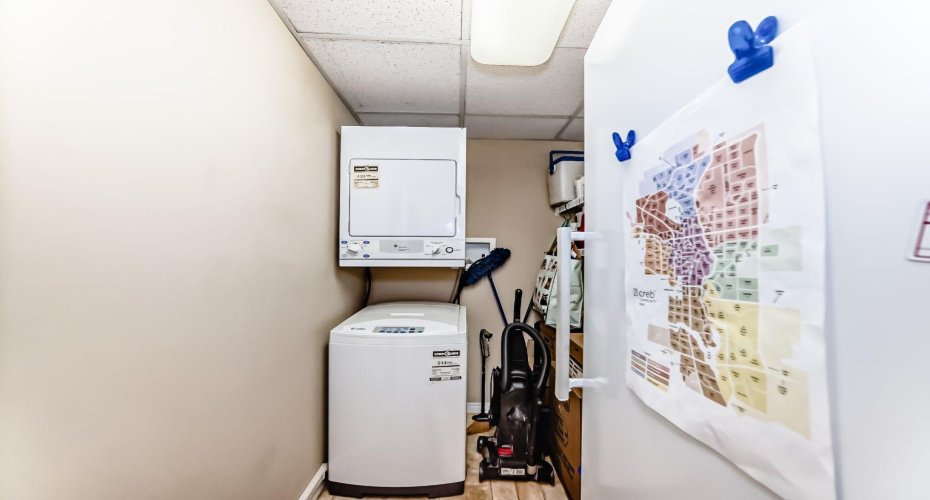 Laundry/Storage