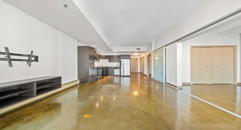 135 13 Avenue, Calgary, Alberta T2R 0W8, 2 Bedrooms Bedrooms, ,1 BathroomBathrooms,Residential,For Sale,13,A2306965