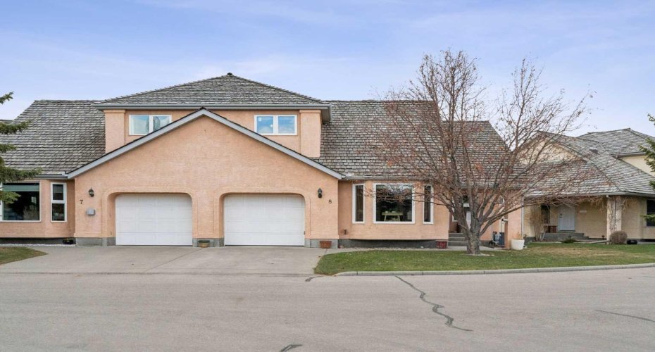 26 Quigley Drive, Cochrane, Alberta T4C 1M2, 2 Bedrooms Bedrooms, ,3 BathroomsBathrooms,Residential,For Sale,Quigley,A2305379