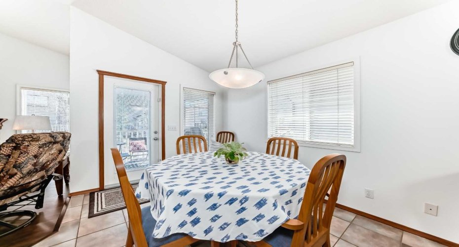 Plenty of space for your dining table!