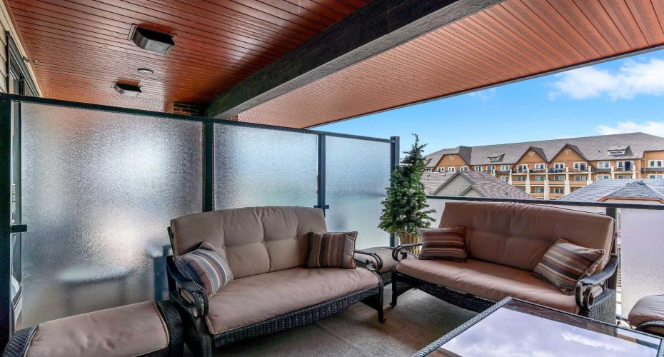 2231 Mahogany Boulevard, Calgary, Alberta T3M 3E1, 2 Bedrooms Bedrooms, ,2 BathroomsBathrooms,Residential,For Sale,Mahogany,A2306975