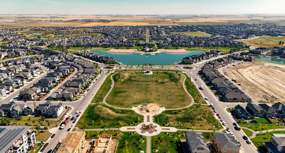 2231 Mahogany Boulevard, Calgary, Alberta T3M 3E1, 2 Bedrooms Bedrooms, ,2 BathroomsBathrooms,Residential,For Sale,Mahogany,A2306975