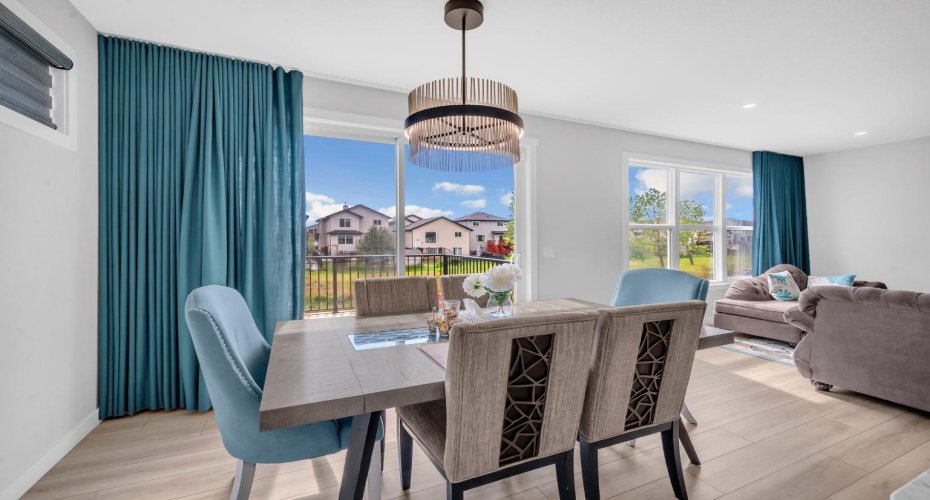 945 Midtown Avenue, Airdrie, Alberta T4B 4V8, 5 Bedrooms Bedrooms, ,4 BathroomsBathrooms,Residential,For Sale,Midtown,A2306976