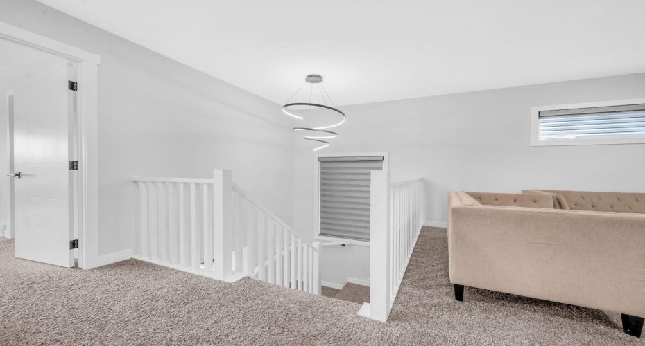 945 Midtown Avenue, Airdrie, Alberta T4B 4V8, 5 Bedrooms Bedrooms, ,4 BathroomsBathrooms,Residential,For Sale,Midtown,A2306976