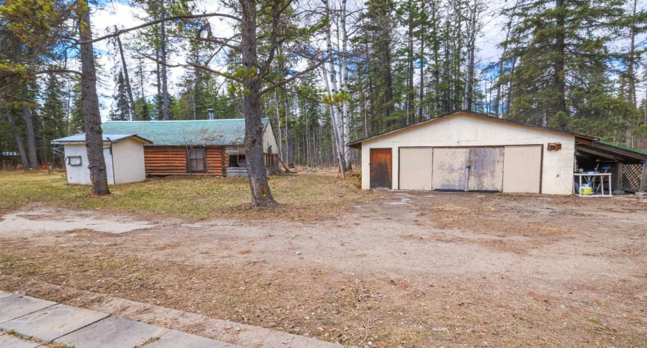 392076 Range Road 8-0, Rural Clearwater County, Alberta T4T 2A4, 6 Bedrooms Bedrooms, ,4 BathroomsBathrooms,Residential,For Sale,Range Road 8-0,A2305535