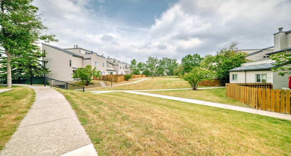 1540 29 Street, Calgary, Alberta T2N 4M1, 2 Bedrooms Bedrooms, ,1 BathroomBathrooms,Residential,For Sale,29,A2306979