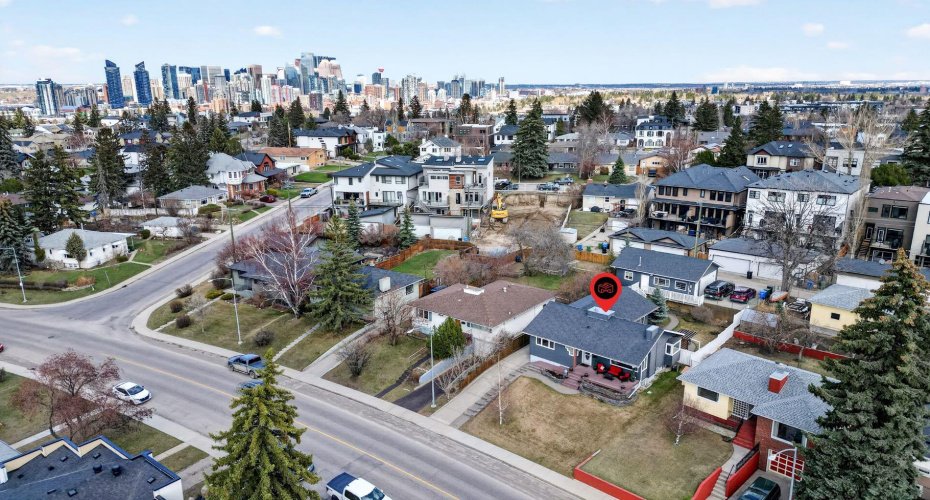 2316 Richmond Road, Calgary, Alberta T2T 5E4, 4 Bedrooms Bedrooms, ,2 BathroomsBathrooms,Residential,For Sale,Richmond,A2305588