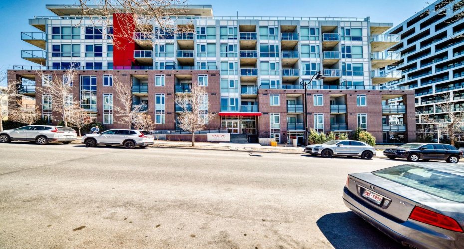 88 9 Street, Calgary, Alberta T2E 4E1, 2 Bedrooms Bedrooms, ,2 BathroomsBathrooms,Residential,For Sale,9,A2307082