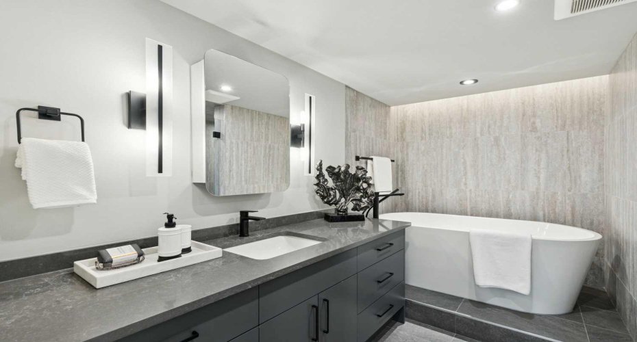 318 26 Avenue, Calgary, Alberta T2S 2T9, 1 Bedroom Bedrooms, ,2 BathroomsBathrooms,Residential,For Sale,26,A2307098