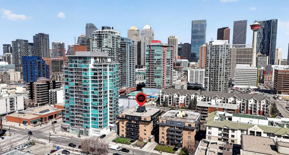 128 15 Avenue, Calgary, Alberta T2R 0P5, 2 Bedrooms Bedrooms, ,1 BathroomBathrooms,Residential,For Sale,15,A2307104