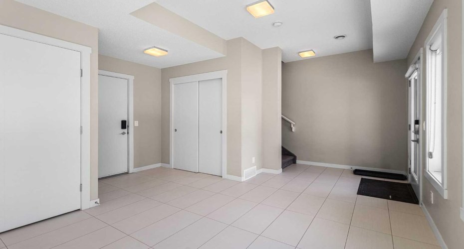 218 Sherwood, Calgary, Alberta T3R0Y2, 2 Bedrooms Bedrooms, ,2 BathroomsBathrooms,Residential,For Sale,Sherwood,A2307105