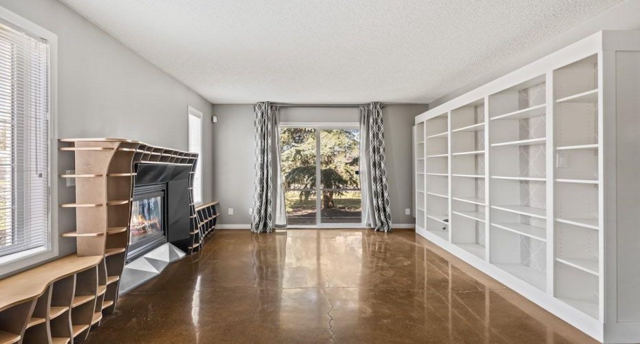 914 20 Street, Calgary, Alberta T2G 5P5, 2 Bedrooms Bedrooms, ,2 BathroomsBathrooms,Residential,For Sale,20,A2307143