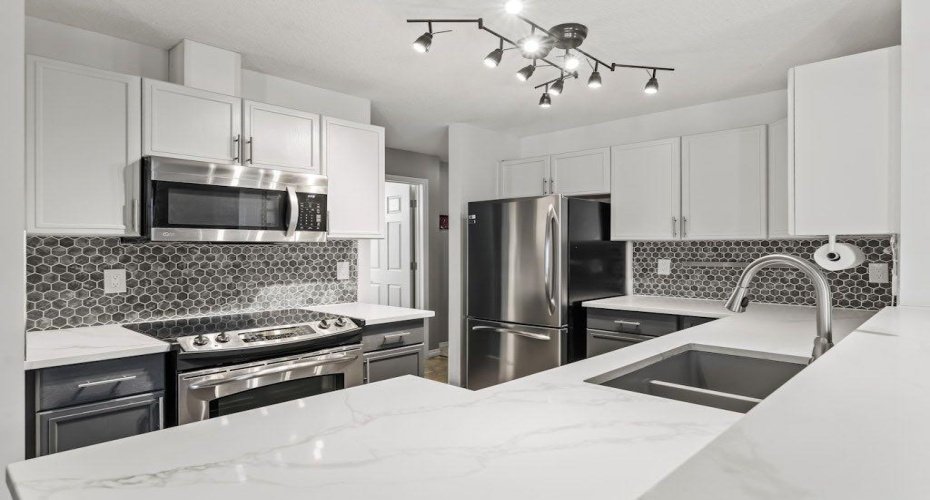 914 20 Street, Calgary, Alberta T2G 5P5, 2 Bedrooms Bedrooms, ,2 BathroomsBathrooms,Residential,For Sale,20,A2307143