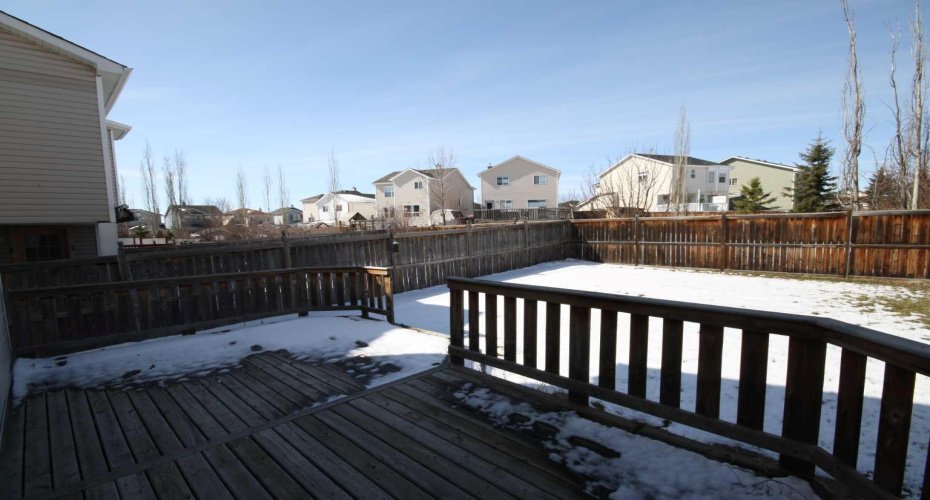 309 Bridleridge Way, Calgary, Alberta T2Y 4M5, 3 Bedrooms Bedrooms, ,2 BathroomsBathrooms,Residential,For Sale,Bridleridge,A2303250