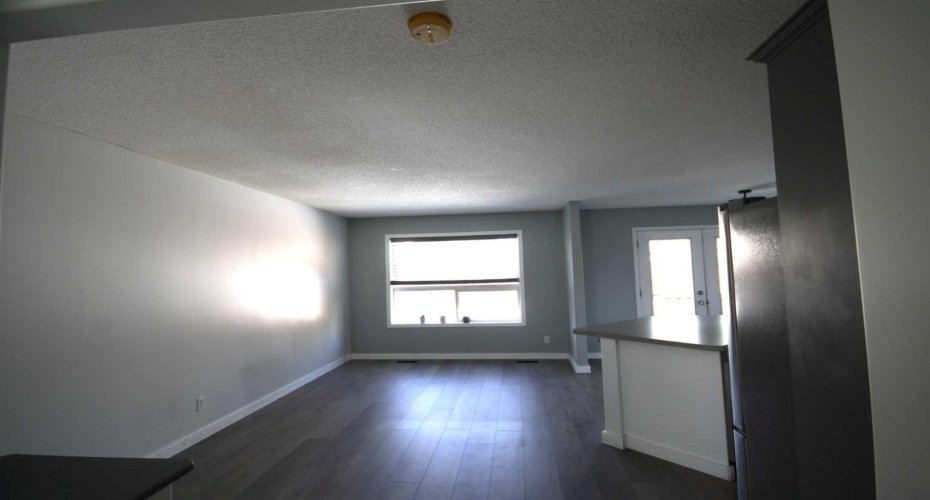 309 Bridleridge Way, Calgary, Alberta T2Y 4M5, 3 Bedrooms Bedrooms, ,2 BathroomsBathrooms,Residential,For Sale,Bridleridge,A2303250