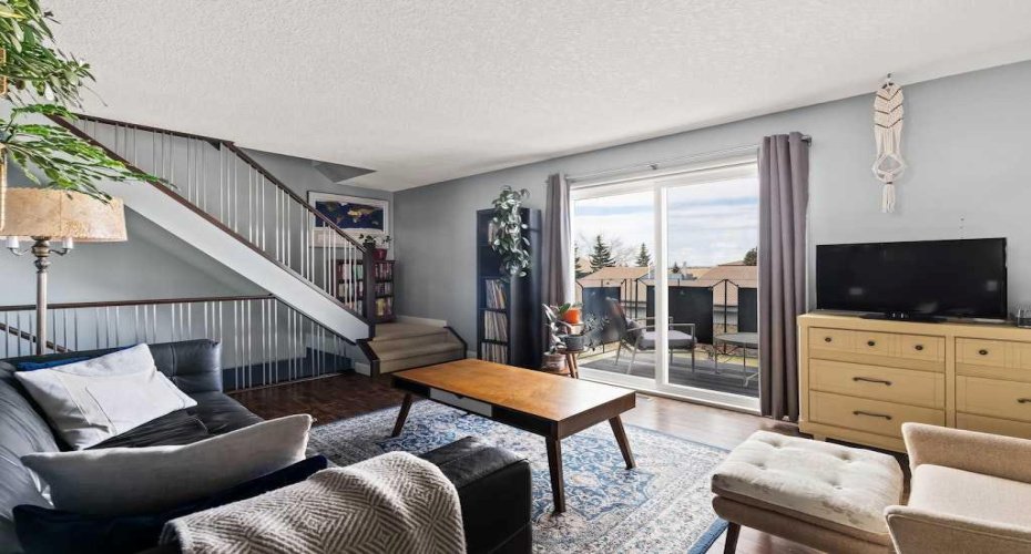 1603 McGonigal Drive, Calgary, Alberta T3E5W2, 2 Bedrooms Bedrooms, ,2 BathroomsBathrooms,Residential,For Sale,McGonigal,A2306514