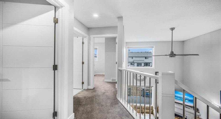 31 Saddleback Way, Calgary, Alberta T3J 4K4, 4 Bedrooms Bedrooms, ,4 BathroomsBathrooms,Residential,For Sale,Saddleback,A2307045