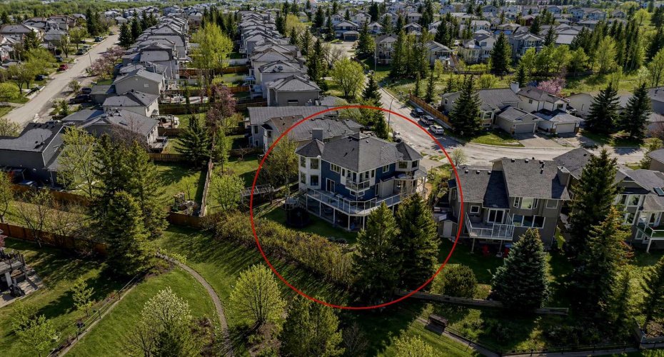 131 Edgebrook Circle, Calgary, Alberta T3A5A4, 6 Bedrooms Bedrooms, ,4 BathroomsBathrooms,Residential,For Sale,Edgebrook,A2307270