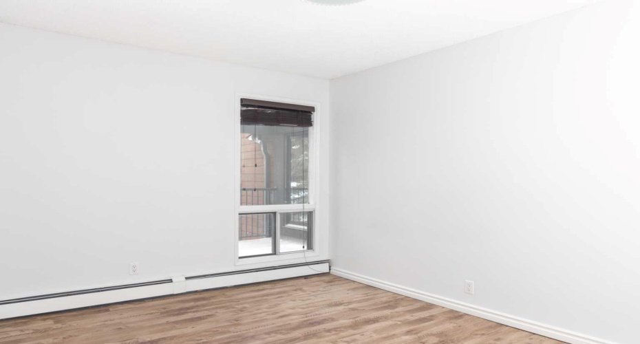 2611 15A Street, Calgary, Alberta T2T 4C1, 2 Bedrooms Bedrooms, ,1 BathroomBathrooms,Residential,For Sale,15A,A2299373