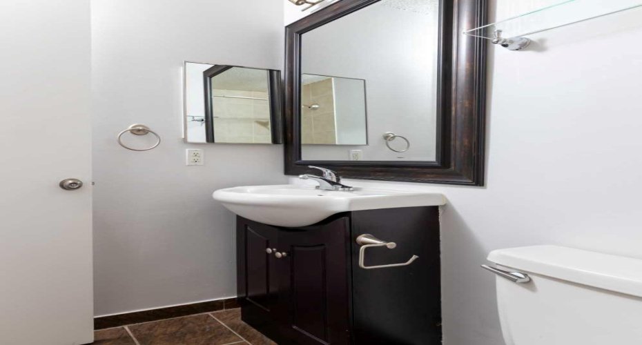 2611 15A Street, Calgary, Alberta T2T 4C1, 2 Bedrooms Bedrooms, ,1 BathroomBathrooms,Residential,For Sale,15A,A2299373