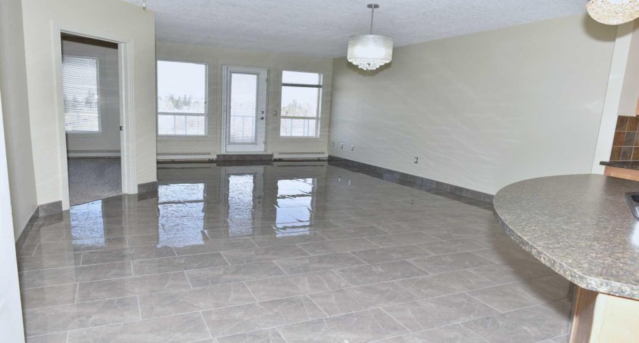 3101 34 Avenue, Calgary, Alberta T2L 2A3, 1 Bedroom Bedrooms, ,1 BathroomBathrooms,Residential,For Sale,34,A2304852