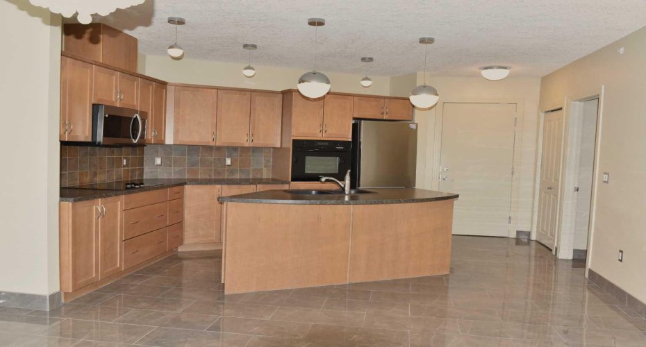3101 34 Avenue, Calgary, Alberta T2L 2A3, 1 Bedroom Bedrooms, ,1 BathroomBathrooms,Residential,For Sale,34,A2304852