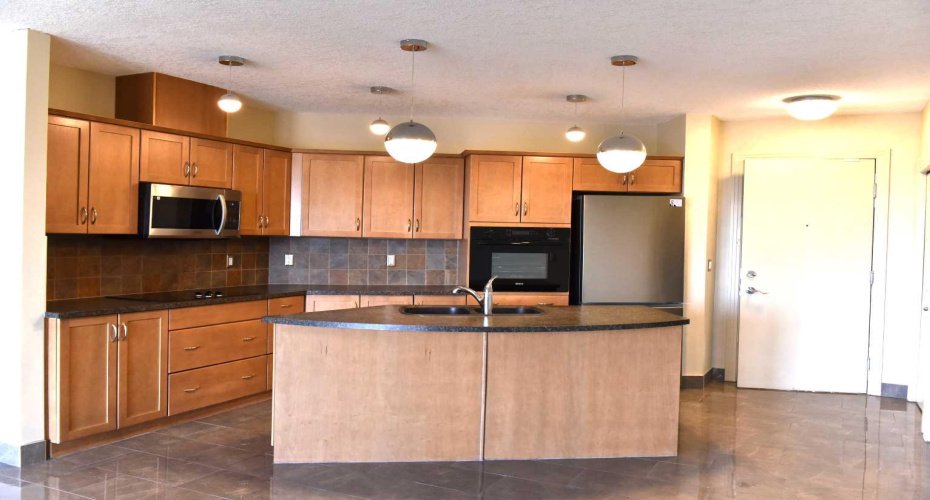 3101 34 Avenue, Calgary, Alberta T2L 2A3, 1 Bedroom Bedrooms, ,1 BathroomBathrooms,Residential,For Sale,34,A2304852