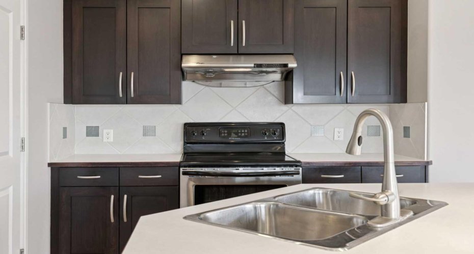 357 Kincora Drive, Calgary, Alberta T3R 1N3, 3 Bedrooms Bedrooms, ,3 BathroomsBathrooms,Residential,For Sale,Kincora,A2305802