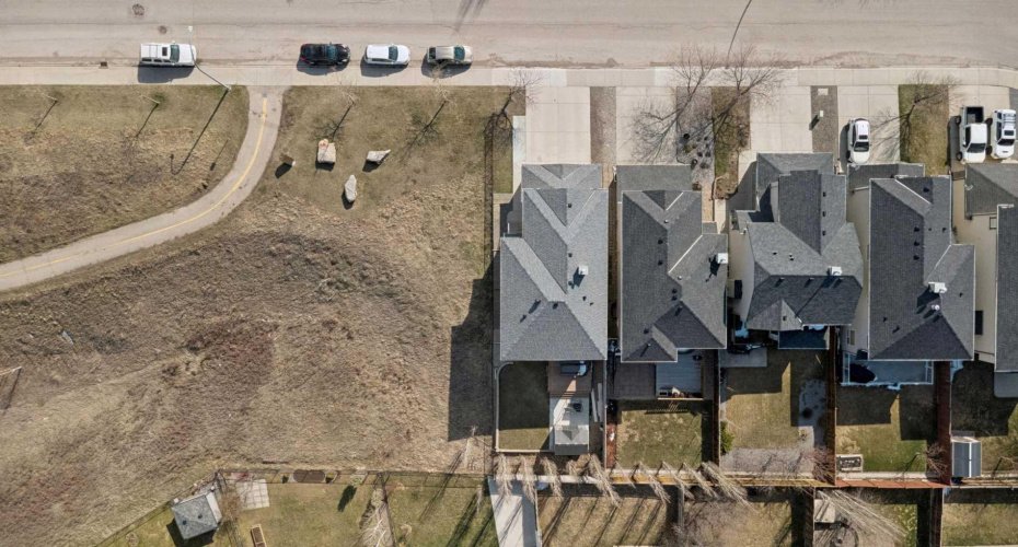 357 Kincora Drive, Calgary, Alberta T3R 1N3, 3 Bedrooms Bedrooms, ,3 BathroomsBathrooms,Residential,For Sale,Kincora,A2305802