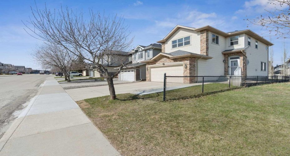 357 Kincora Drive, Calgary, Alberta T3R 1N3, 3 Bedrooms Bedrooms, ,3 BathroomsBathrooms,Residential,For Sale,Kincora,A2305802