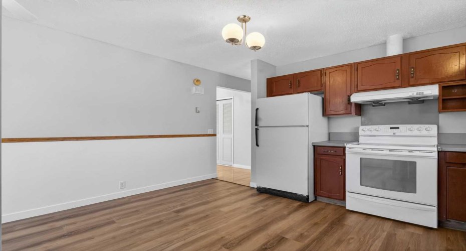 900 Abbeydale Drive, Calgary, Alberta T2A 5Y1, 4 Bedrooms Bedrooms, ,2 BathroomsBathrooms,Residential,For Sale,Abbeydale,A2307433