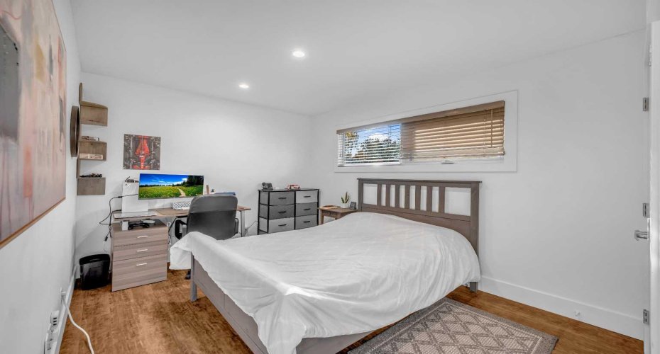 10012 Willowview Road, Calgary, Alberta T2J 1P4, 4 Bedrooms Bedrooms, ,3 BathroomsBathrooms,Residential,For Sale,Willowview,A2299459