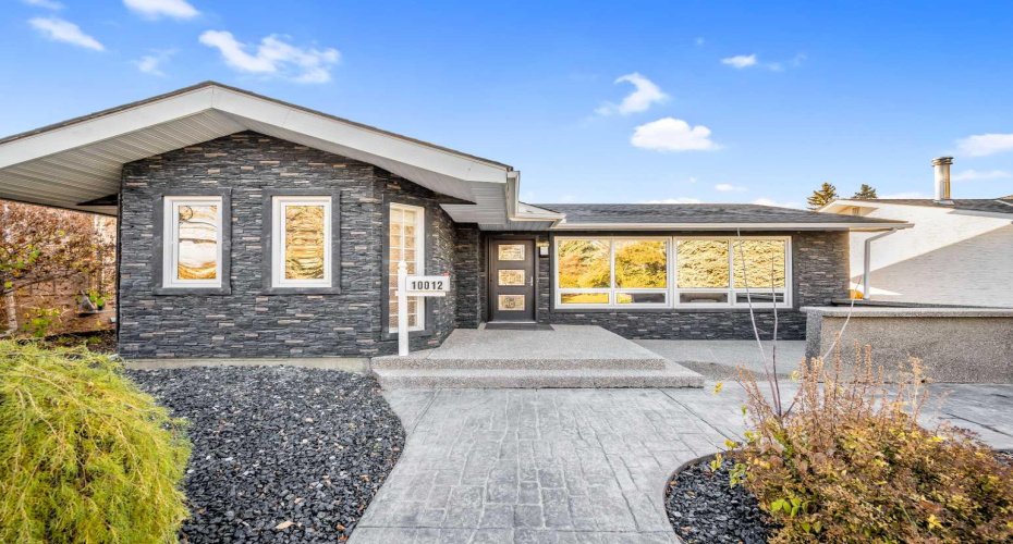 10012 Willowview Road, Calgary, Alberta T2J 1P4, 4 Bedrooms Bedrooms, ,3 BathroomsBathrooms,Residential,For Sale,Willowview,A2299459