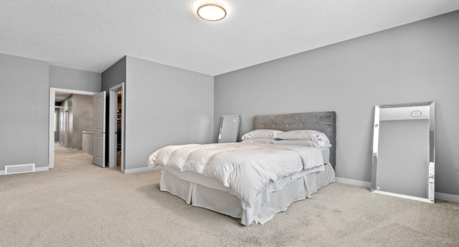 279 Chaparral Valley Way, Calgary, Alberta T2X 0Y2, 4 Bedrooms Bedrooms, ,4 BathroomsBathrooms,Residential,For Sale,Chaparral Valley,A2289890