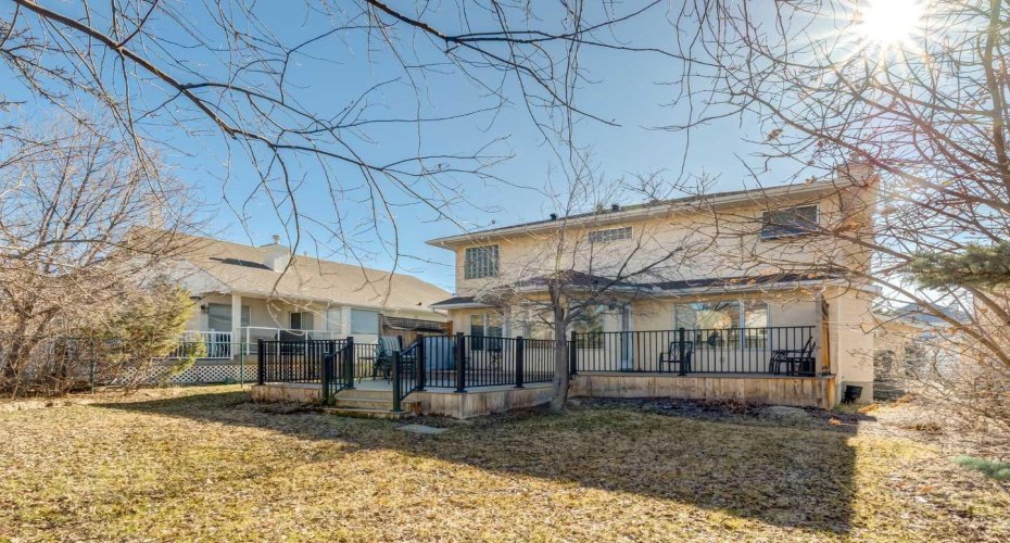 83 Gleneagles Close, Cochrane, Alberta T4C1N7, 4 Bedrooms Bedrooms, ,4 BathroomsBathrooms,Residential,For Sale,Gleneagles,A2304283