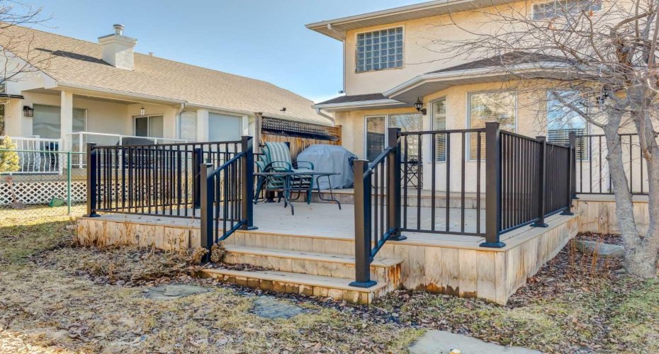 83 Gleneagles Close, Cochrane, Alberta T4C1N7, 4 Bedrooms Bedrooms, ,4 BathroomsBathrooms,Residential,For Sale,Gleneagles,A2304283
