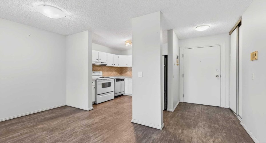 36 Glenbrook Crescent, Cochrane, Alberta T4C 1T2, 1 Bedroom Bedrooms, 0 ,1 BathroomBathrooms,Residential,For Sale,Glenbrook,0,A2308352