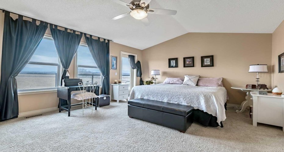 43 Sheep River Heights, Okotoks, Alberta T1S 2A1, 3 Bedrooms Bedrooms, ,3 BathroomsBathrooms,Residential,For Sale,Sheep River,A2297277