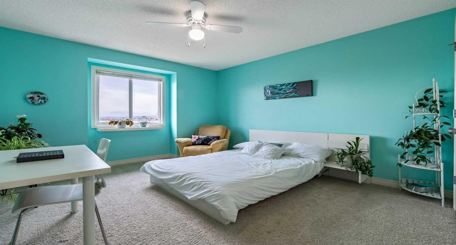 43 Sheep River Heights, Okotoks, Alberta T1S 2A1, 3 Bedrooms Bedrooms, ,3 BathroomsBathrooms,Residential,For Sale,Sheep River,A2297277