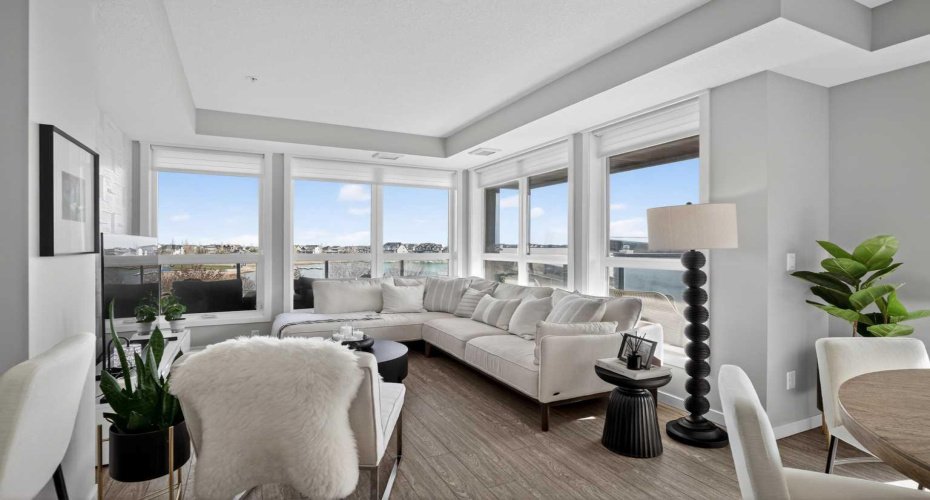 2231 Mahogany Boulevard, Calgary, Alberta T3M 3E1, 2 Bedrooms Bedrooms, ,2 BathroomsBathrooms,Residential,For Sale,Mahogany,A2307080