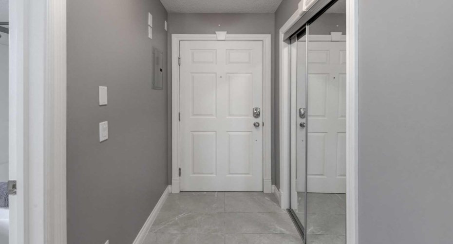 1631 28 Avenue, Calgary, Alberta T2T 1J5, 2 Bedrooms Bedrooms, ,2 BathroomsBathrooms,Residential,For Sale,28,A2307155