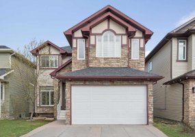 1826 Baywater Street, Airdrie, Alberta T4B 0A8, 5 Bedrooms Bedrooms, ,4 BathroomsBathrooms,Residential,For Sale,Baywater,A2309363